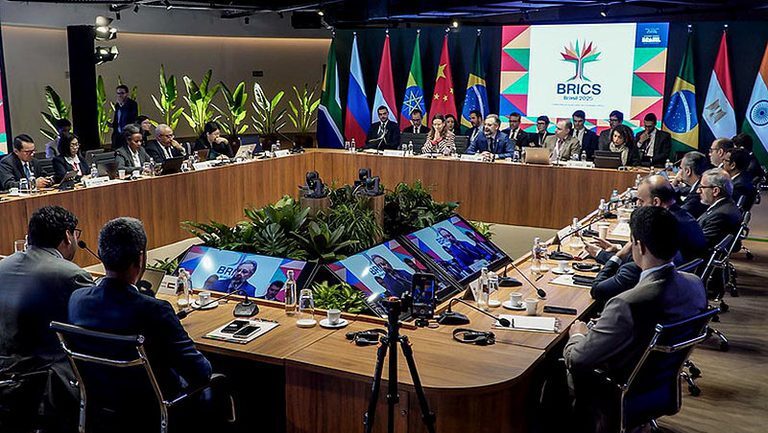 brics-negociadores-defendem-tributacao-justa-para-combater-desigualdades-brics-foto-rafa-neddermeyer-brics-brasil-tvt-news