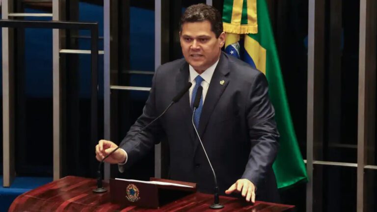 senado-vota-legalizacao-cassino-jogo-do-bicho-terca-o-texto-ja-foi-aprovado-na-ccj-do-senado-com-apoio-do-atual-presidente-do-senado-davi-alcolumbre-unia-ap-foto-antônio-cruz-agencia-brasil-tvt-news