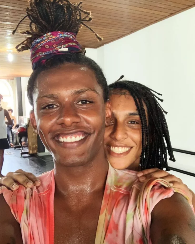 20-de-julho-e-o-dia-do-amigo-comemore-com-a-tvt-news-linn-da-quebrada-e-liniker-sao-amigas-ha-anos-foto-instagram-reproducao-tvt-news
