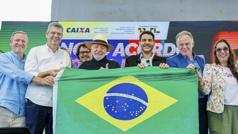 TVTNews 8 segue-o-lider-lula-vence-de-todos-no-2-turno-diz-quaest-lula-foto-ricardo-stuckert-pr-tvt-news