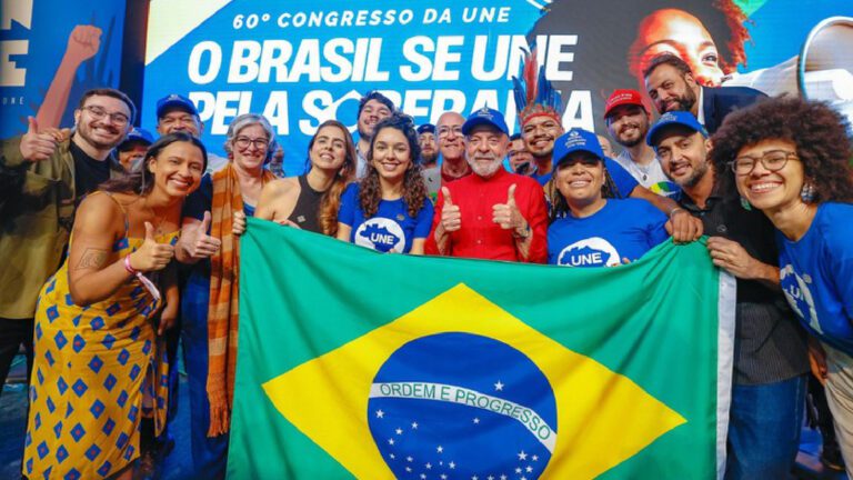 congresso-une-lula-lei-assistencia-estudantil-lula-e-o-presidente-que-mais-construiu-universidades-no-brasil-foto-ricardo-stuckert-pr-tvt-news