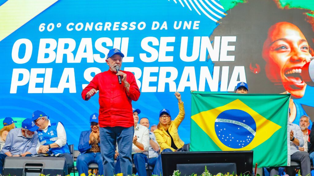 Congresso da UNE: Lula sanciona lei que amplia assistência estudantil 1 congresso-une-lula-lei-assistencia-estudantil-nosso-objetivo-e-que-nenhum-jovem-precise-abandonar-o-sonho-de-estudar-por-falta-de-condicoes-para-permanecer-na-universidade-foto-ricardo-stuckert-tvt-news