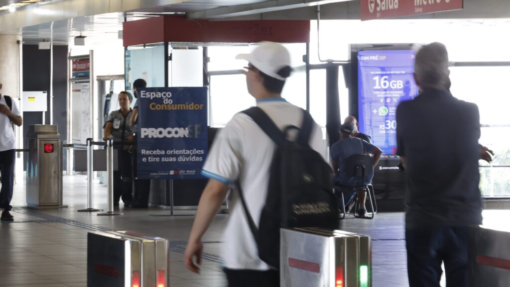 metro-ou-cptm-de-sp-apresentou-falha-pegue-atestado-para-o-atraso-estacao-tamanduatei-na-area-da-cptm-foto-paulo-pinto-agencia-brasil-tvt-news