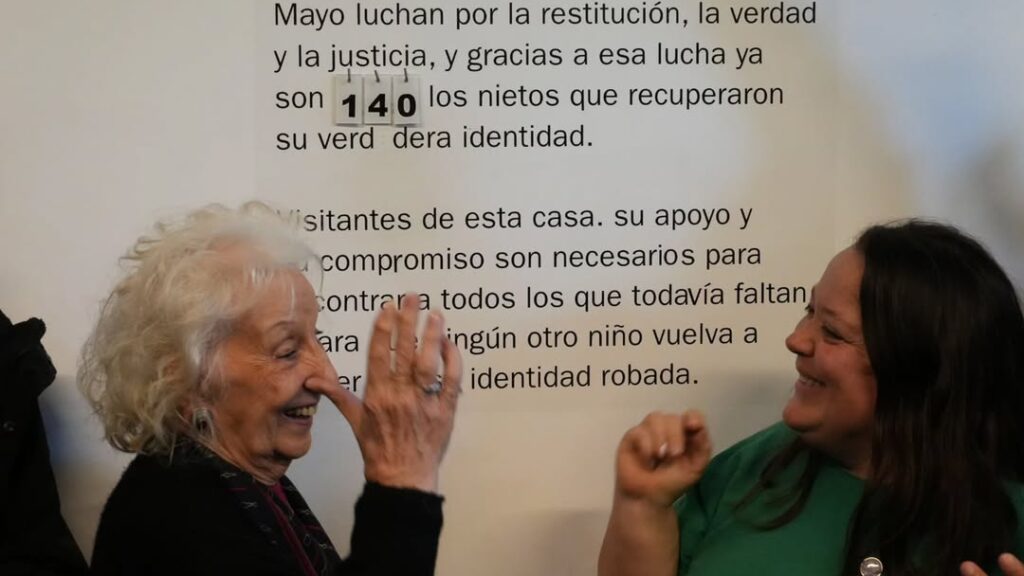 avos-praca-de-maio-encontram-140-neto-ditadura-tvt-news