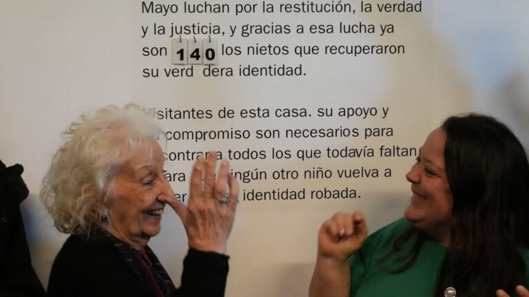 TVTNews 6 avos-praca-de-maio-encontram-140-neto-ditadura-tvt-news