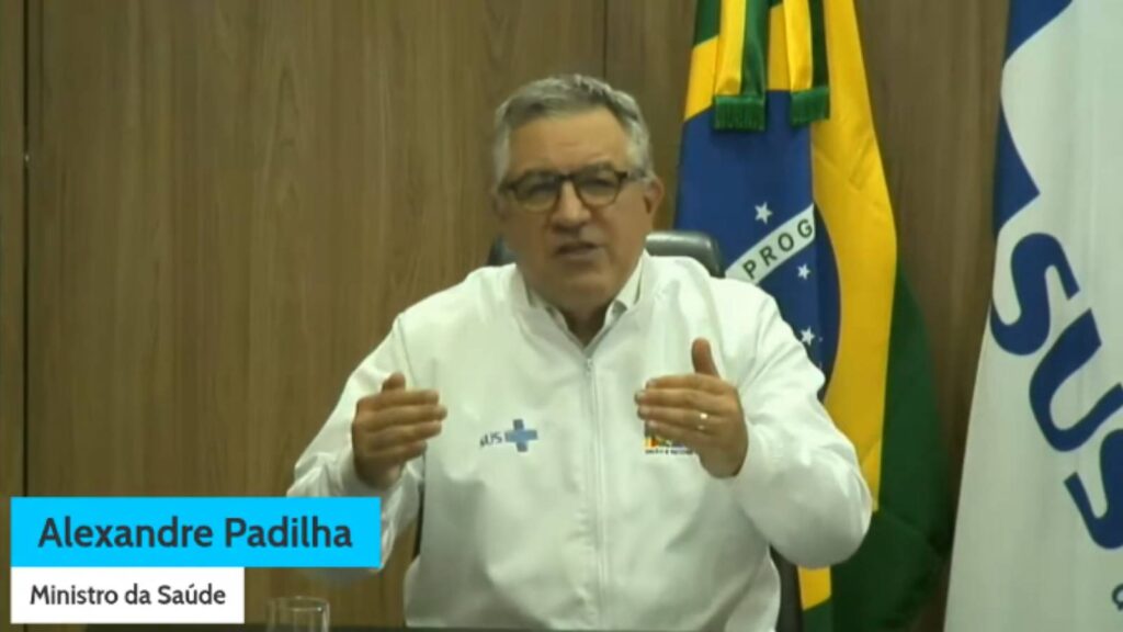 trump-e-inimigo-da-saude-global-diz-padilha-o-que-a-minha-filha-de-10-anos-de-idade-significa-de-risco-para-o-imperio-questionou-foto-reproducao-tvt-news