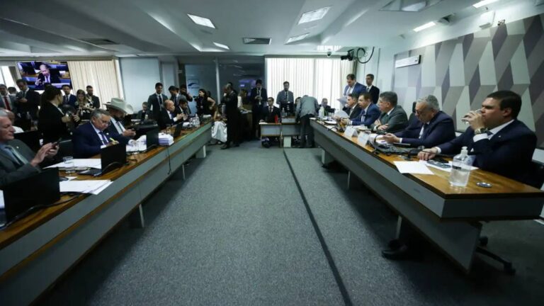 cpmi-convida-ex-ministros-da-previdencia-e-ex-presidentes-do-inss-cpmi-aprovou-34-requerimentos-em-acordo-entre-governo-e-oposicao-foto-lula-marques-agenciabrasil-tvt-news
