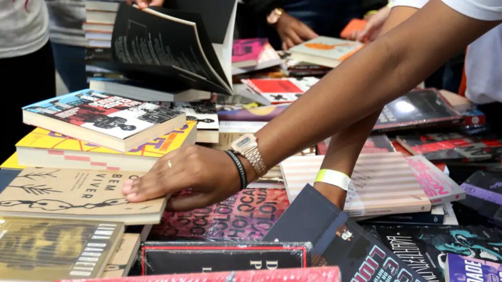 concurso-livros-futuro-tiktok-abre-inscricoes-revelar-novos-autores-tania-rego-agencia-brasil-tvt-news
