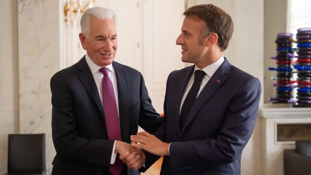 franca-convoca-embaixador-eua-criticas-atuacao-contra-antissemitismo-charles-kushner-emmanuel-macron-reproducao-tvt-news