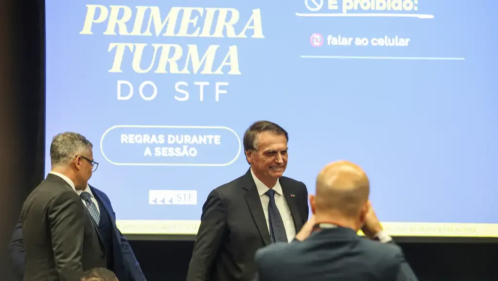 Zanin marca julgamento de Bolsonaro por tentativa de golpe 1 zanin-marca-para-2-de-setembro-julgamento-de-bolsonaro-na-1a-turma-do-stf-tvt-news