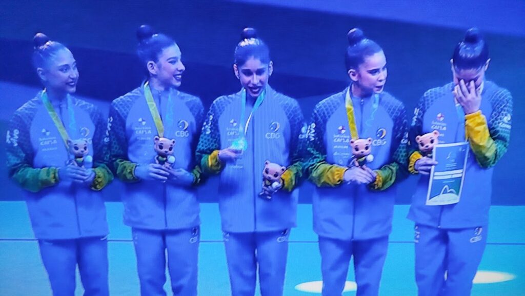 medalha-inedita-brasil-conquista-prata-no-mundial-de-ginastica-ritmica-pela-primeira-vez-na-historia-o-brasil-conquista-medalha-em-mundial-de-ginastica-ritmica-imagem-reproducao-transmissao-fig-tvt-news