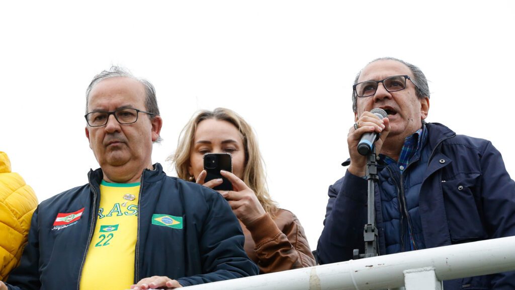 pastor-malafaia-investigado-obstrucao-acao-golpe-malafaia-em-motociata-bolsonarista-em-florianopolis-em-2021-foto-alan-santos-pr-tvt-news