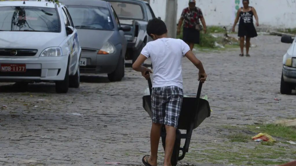 governo-tarcisio-e-condenado-por-trabalho-infantil-escolas-de-ensino-medio-da-cidade-de-porto-feliz-foto-valter-campanato-agencia-brasil-tvt-news