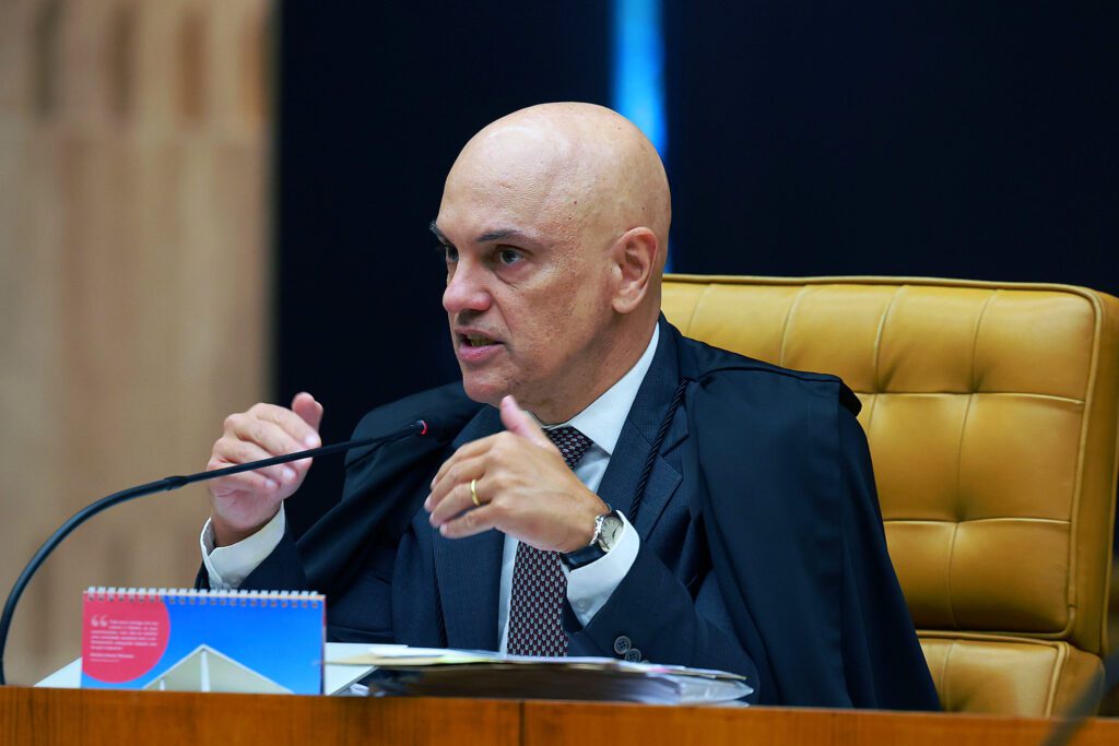 Golpe: STF retoma julgamento de Bolsonaro e aliados nesta quarta (3) 1 alexandre-de-moraes-julgamento-de-bolsonaro-e-outros-reus-por-tentativa-de-golpe-tvt-news