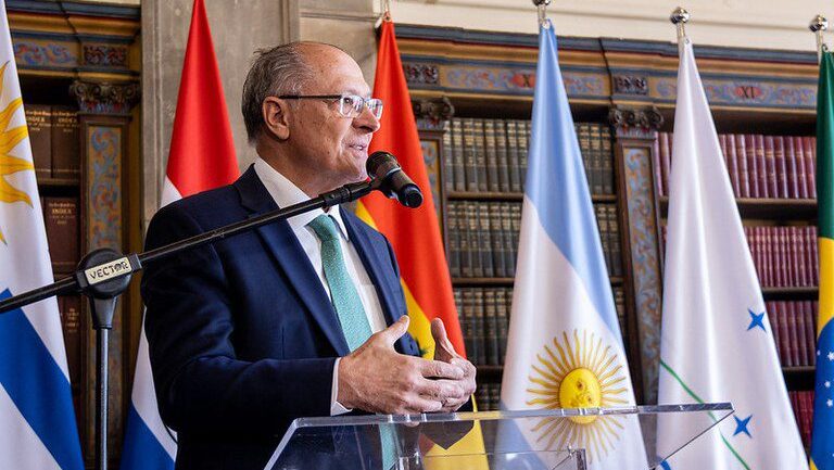 Mercosul e os quatro países da Efta assinam Acordo de Livre Comércio 1 mercosul-e-os-quatro-paises-da-efta-assinam-acordo-de-livre-comercio-geraldo-alckmin-classificou-como-estrategico-e-decisivo-o-acordo-de-livre-comercio-entre-mercosul-e-a-associacao-europeia-de-livre-comercio-efta-foto-julio-cesar-silva-mdic-tvt-news