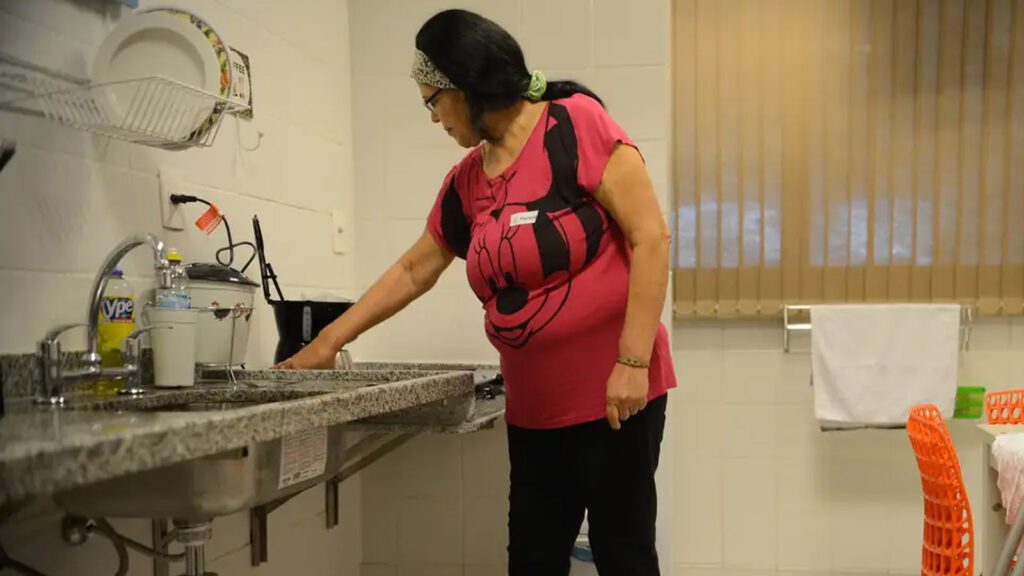 empregadores-regularizar-fgts-domesticas-sem-multa-ate-outubro-tania-rego-agencia-brasil-tvt-news