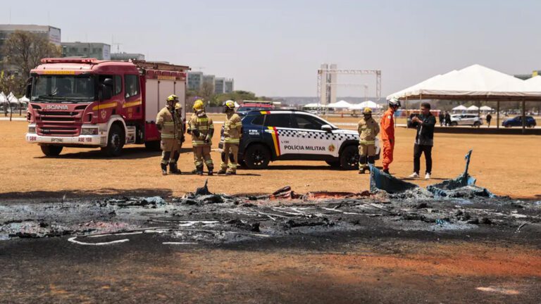 policia-prende-suspeito-incendiar-banheiros-quimicos-esplanada-joedson-alves-agencia-brasil-tvt-news