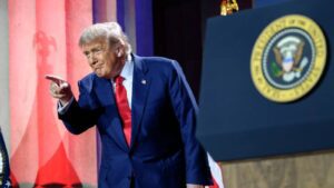 desemprego-nos-eua-sobe-ao-maior-nivel-desde-2021-no-mes-passado-trump-demitiu-comissaria-de-estatistica-diante-dos-primeiros-sinais-de-desaquecimento-do-emprego-foto-casa-branca-tvt-news