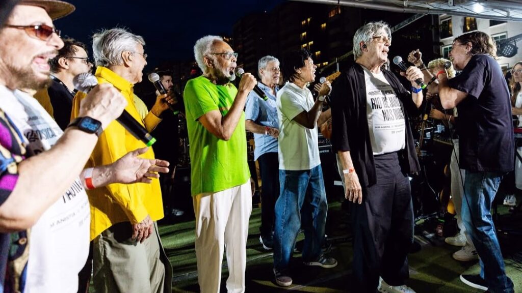 chico-gil-caetano-djavan-e-paulinho-da-viola-juntos-confira-imagens-dos-artistas-contra-anistia-copacabana-no-rio-de-janeiro-reune-artistas-contra-anistia-fotos-roncca-midianinja-fabriciosousa.jpg-tvt-news