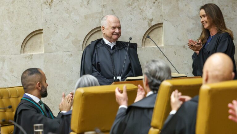 edson-fachin-toma-posse-como-presidente-do-stf-edson-fachin-toma-posse-como-presidente-do-stf-para-os-proximos-dois-anos-imagem-tv-justica-tvt-news