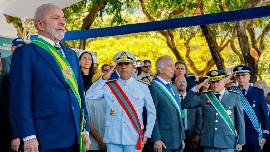 Veja como foi o desfile de 7 de setembro: Brasil soberano 5 assista-ao-desfile-de-7-de-setembro-assiste-ao-pronunciamento-do-presidente-lula-imagens-do-desfile-de-7-de-setembro-brasil-soberano-fotos-ricardo-stuckert-pr-tvt-news