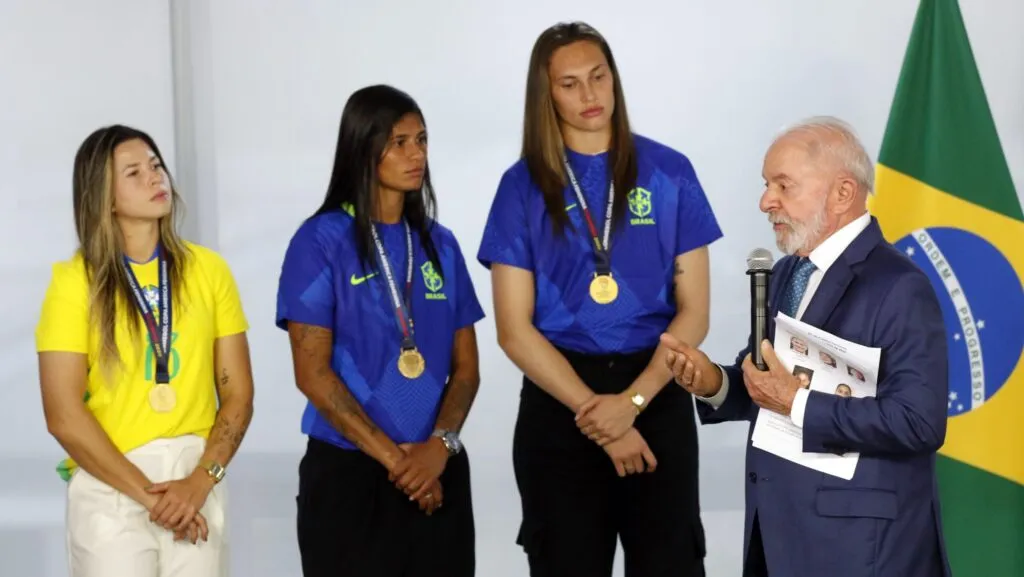 lula-envia-projeto-lei-incentivo-futebol-feminino-tvt-news
