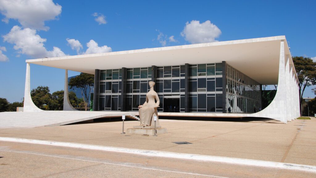 golpe-moraes-pede-zanin-data-julgamento-do-nucleo-4-zanin-e-responsavel-por-agendar-os-julgamentos-foto-leandro-ciuffo-wikimedia-commons-tvt-newsa