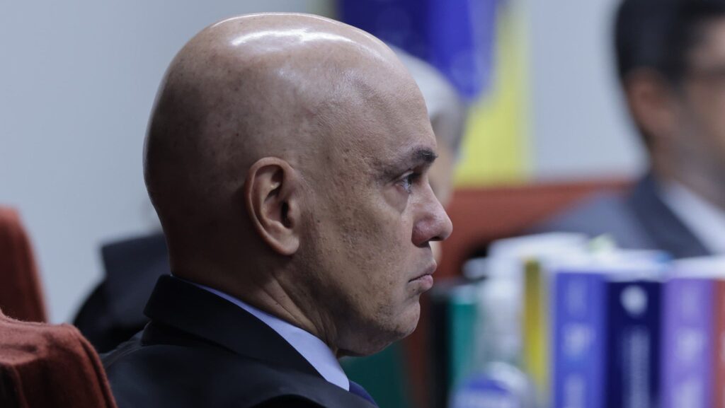 julgamento-de-bolsonaro-ao-vivo-veja-o-voto-de-alexandre-de-moraes-ministro-alexandre-de-moraes-e-o-relator-da-acao-pena-da-tentativa-de-golpe-de-estado-foto-rosinei-coutinho-pronunciamento-stf-tvt-news