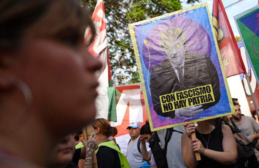 Eleições na Argentina: entenda o que está em jogo 1 eleicoes-na-argentina-entenda-o-que-esta-em-jogo-argentina-tera-eleicoes-legislativas-de-meio-de-mandato-fotos-luis-robayo-afp-tvt-news