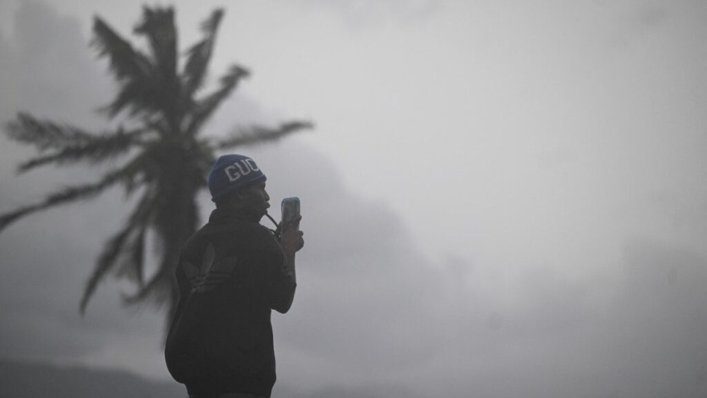Furacão Melissa ameaça Jamaica com ventos de até 270 km/h 1 furacao-melissa-ameaca-jamaica-com-ventos-de-ate-270-km-h-tvt-news
