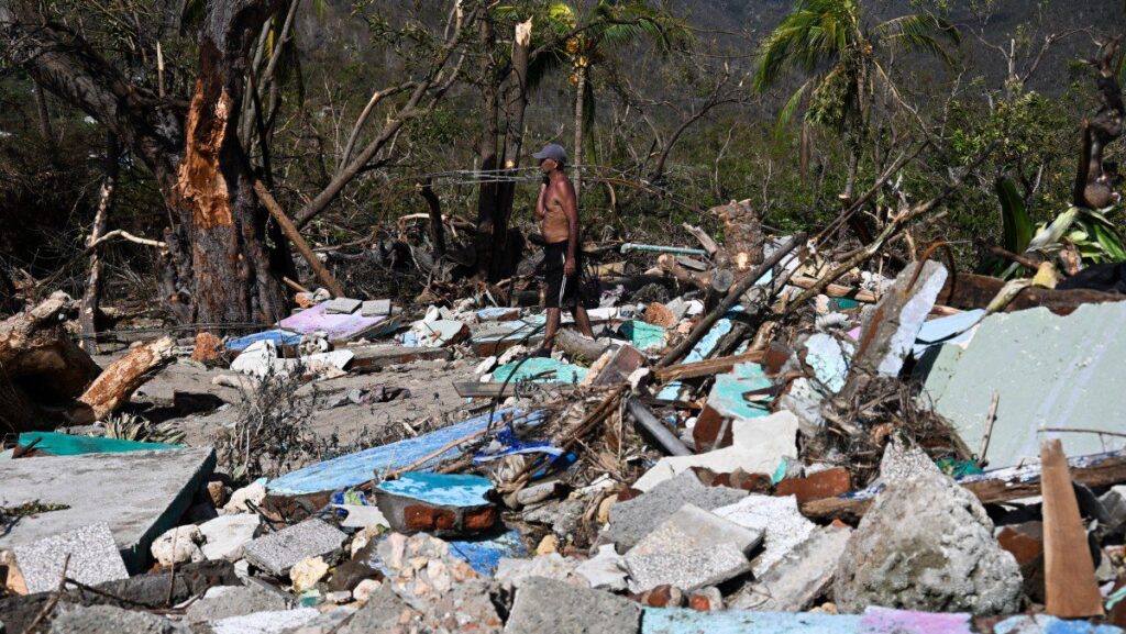 Furacão Melissa perde força após deixar 50 mortos no Caribe 1 furacao-melissa-cuba-jamaica-caribe-tvt-news