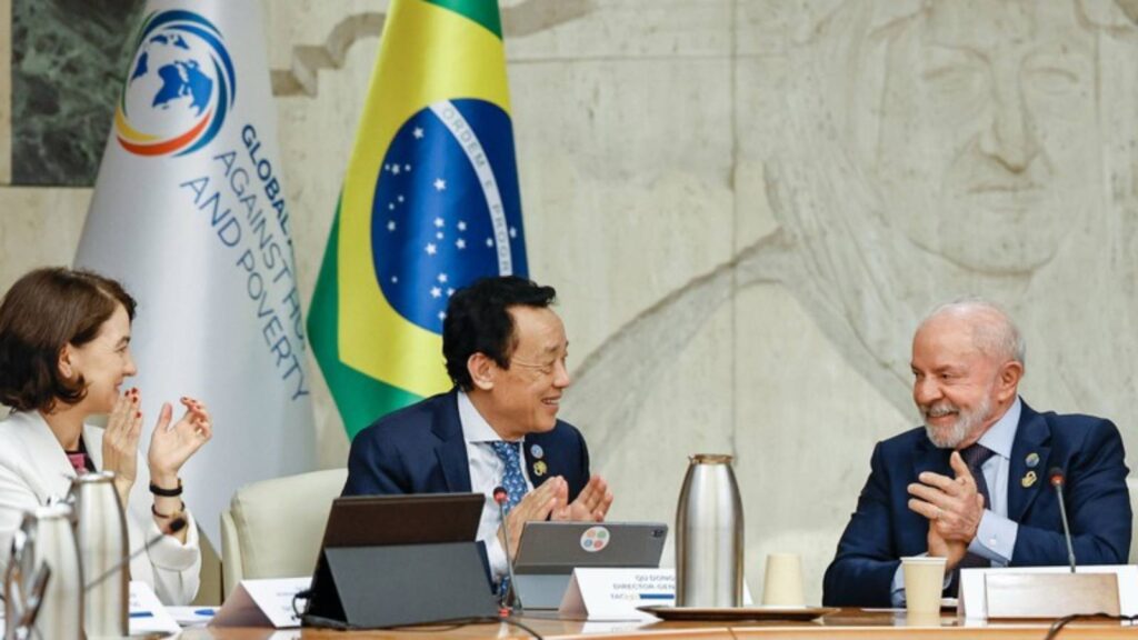 em-roma-lula-conclama-o-mundo-a-se-indignar-contra-a-fome-e-a-pobreza-nao-tem-explicacao-670-milhoes-de-pessoas-ainda-nao-terem-o-que-comer-disse-foto-ricardo-stuckert-pr-tvt-news