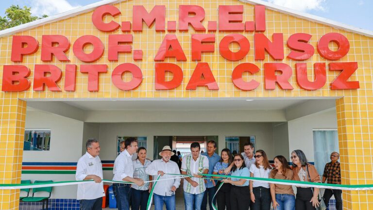 povo-da-ilha-de-marajo-recebe-escolas-e-creches-presidente-lula-inaugura-a-creche-professor-afonso-brito-da-cruz-na-ilha-de-marajo-foto-ricardo-stuckert-pr-tvt-news