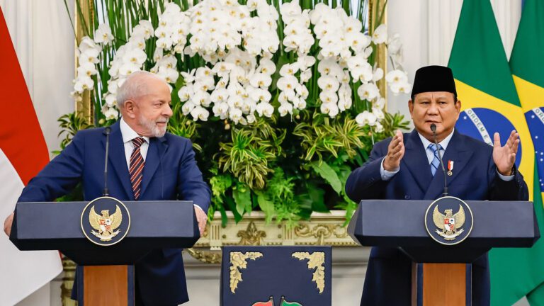 na-asia-lula-diz-mensagem-brasil-cop30-ser-exemplo-transicao-energetica-ricardo-stuckert-pr-tvt-news