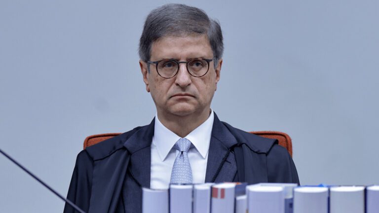 pgr-pede-retomada-inquerito-interferencia-bolsonaro-pf-rosinei-coutinho-stf-tvt-news