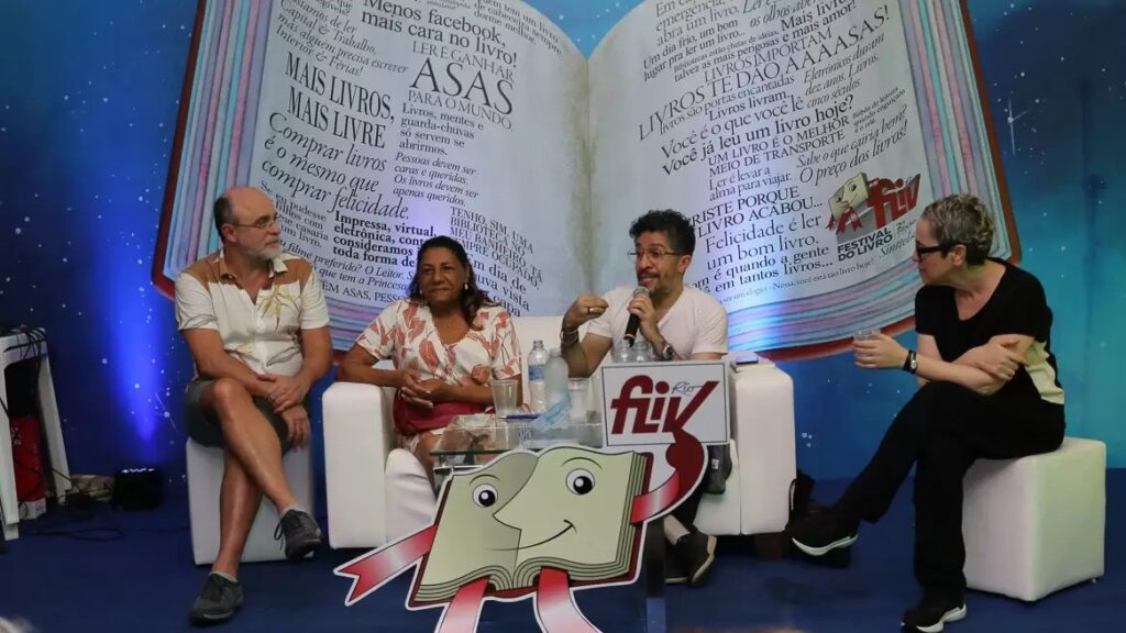 Festival do Livro do Rio começa dia 23 com o tema literatura, democracia e resistência 2 festival-do-livro-do-rio-comeca-dia-23-com-o-tema-literatura-democracia-e-resistencia-4a-edicao-do-festival-do-livro-do-rio-de-janeiro-fliv-rio-acontece-nos-dias-23-24-e-25-de-outubros-foto-fliv-rio-tvt-news