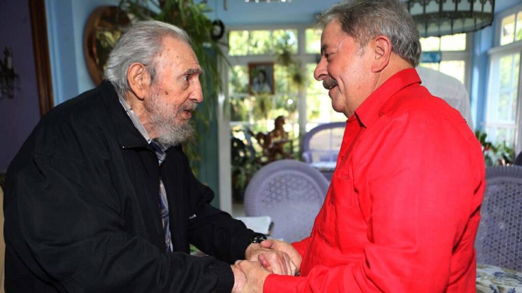 Especial Lula 80 anos: os encontros que moldaram a diplomacia brasileira 4 A relação com Cuba simbolizou, para Lula, a capacidade do Brasil de atuar como polo de cooperação no continente. Foto: Ricardo Stuckert/PR