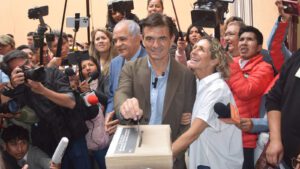 rodrigo-paz-direita-eleito-presidente-bolivia-rodrigo-paz-defende-privatizacoes-e-o-arrocho-salarial-foto-rodrigo-paz-facebook-tvt-news