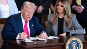 TVTNews 25 trump-reduz-tarifas-sobre-carne-bovina-tomates-bananas-e-cafe-tvt-news