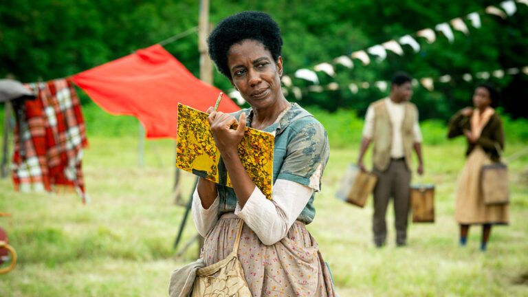 Filme-que-resgata-a-trajetoria-de-Carolina-Maria-de-Jesus-inicia-filmagens-mariana-vianna-divulgacao-tvt-news