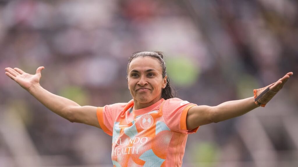 marta-indicada-gol-mais-bonito-temporada-fifa-tvt-news