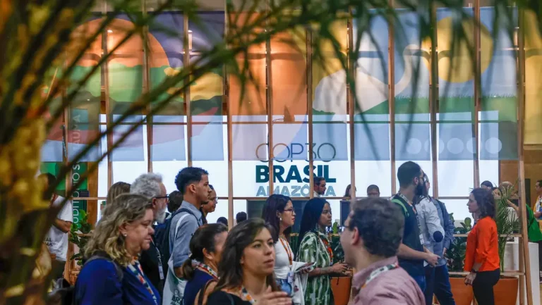 cop-30-resumo-belem-amazonia-brasil-dia-30-conferencia-das-partes-mudancas-climaticas-clima-blue-zone-green-zone-zona-azul-zona-verde-tvt-news