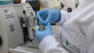 novembro-azul-cura-de-cancer-de-prostata-pode-chegar-a-ate-98-em-2023-ocorreram-17-093-obitos-em-decorrencia-do-cancer-de-prostata-foto-paulo-pinto-agenciabrasil-tvt-news