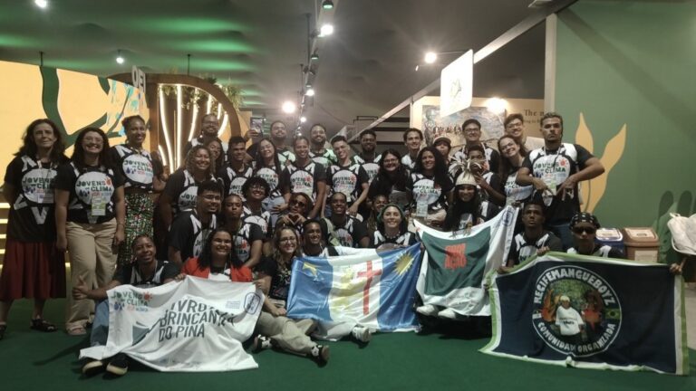 recife-leva-maior-comitiva-de-jovens-a-cop30-e-destaca-acoes-climaticas-em-belem-tvt-news