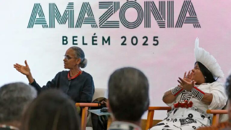 cop30-dia-2-aldeia-cop-foto-bruno-peres-agencia-brasil