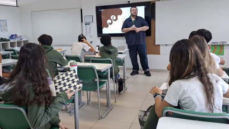 Quais são os possíveis temas da redação do Enem? Confira lista 1 quais-sao-os-possiveis-temas-da-redacao-do-enem-confira-lista-dicas-de-redacao-para-o-enem-tvt-news