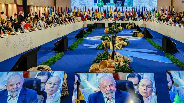 na-cupula-celac-ue-lula-diz-que-america-latina-e-regiao-de-paz-america-latina-caribe-uniao-europeia-tvt-news