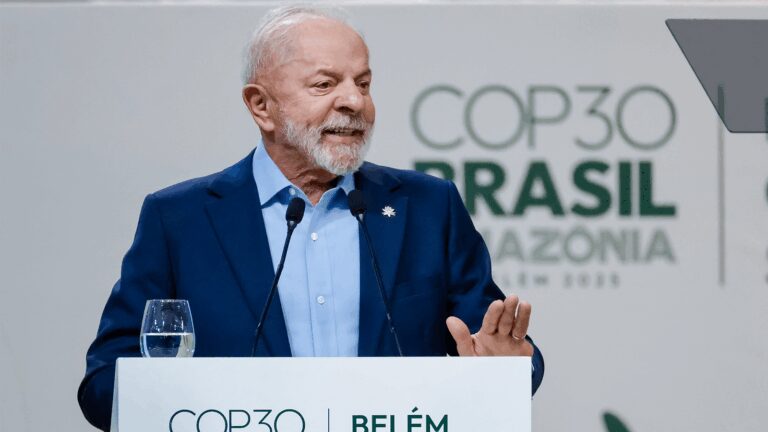 lula-na-cop30-foto-oficial-reunioes-bilaterais-e-debate-sobre-os-10-anos-do-acordo-de-paris-lula-durante-a-abertura-da-sessao-plenaria-da-cupula-do-clima-foto-ricardo-stuckert-pr-tvt-news