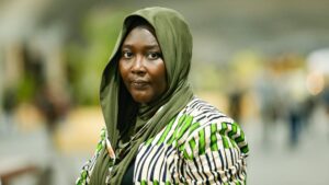 Da Redação 27 chegada-de-participante-30a-conferencia-das-partes-cop30-consciencia-negra-dia-da-consciencia-negra-tvt-news