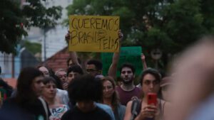 setor-audiovisual-protesta-pl-regulacao-streaming-manifestacao-"pega-a-visao:-ato-pelo-vod"-foto-paulo-pinto-agencia-brasil-tvt-news